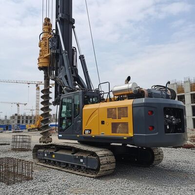 CR300C Rig de perfuração rotativa com 54m Profundidade de perfuração 320kN.m Torque e 2500mm Diâmetro de perfuração para fundação profunda empilhamento
