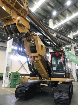 Instalação hidráulica de empilhamento com 28 T peso total 20 M altura de elevação e 6 ~ 27 Rpm velocidade de rotação para projetos de construção